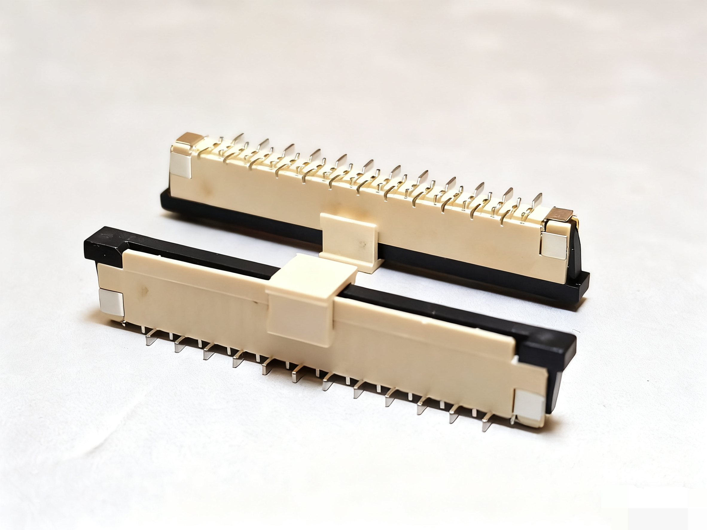 1.0C-24P立贴反针