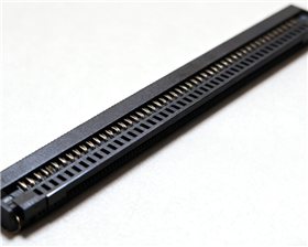 FPC0.4间距120P卧贴单接触前翻盖带卡扣 H=2.0mm(0420)