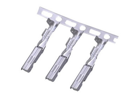 44P君威中母端子